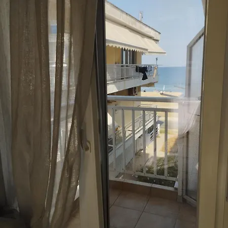 Daire Jacob's House Néa Péramos